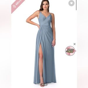 Azazie EVALIN
A-Line Pleated Mesh Floor-Length Dress Dusty Blue Size A14